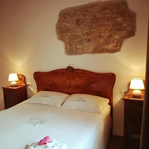 La Corte Del Segrino Couette-café